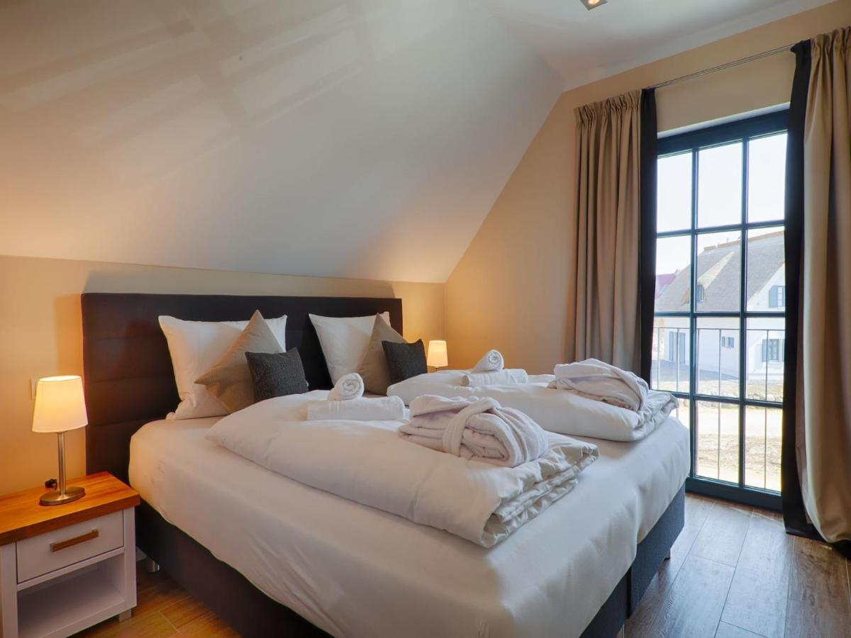 Reetland am Meer - Luxus Reetdachvilla mit 3 Schlafzimmern, Sauna und Kamin F18 Dranske Exterior foto