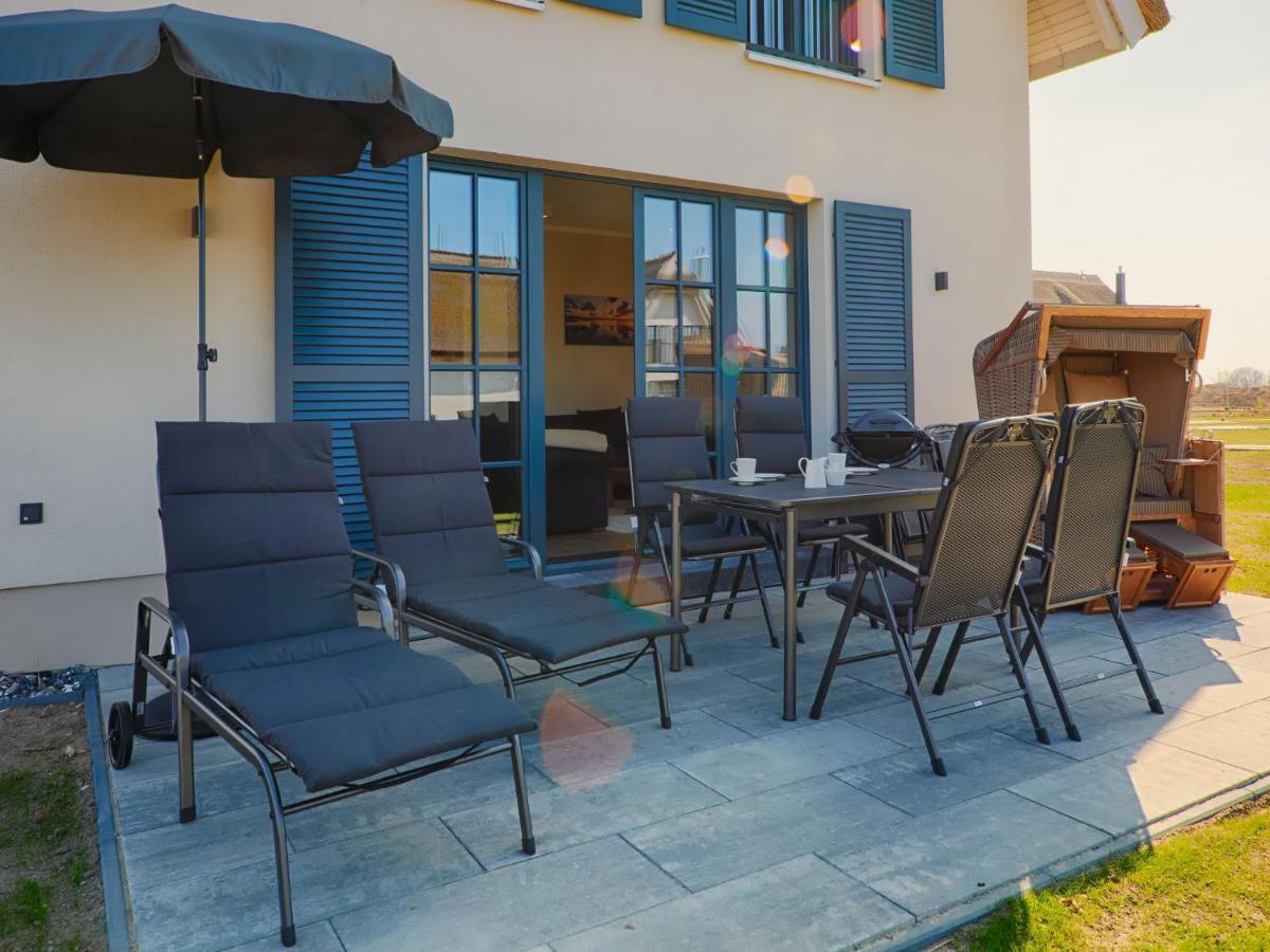 Reetland am Meer - Luxus Reetdachvilla mit 3 Schlafzimmern, Sauna und Kamin F18 Dranske Exterior foto